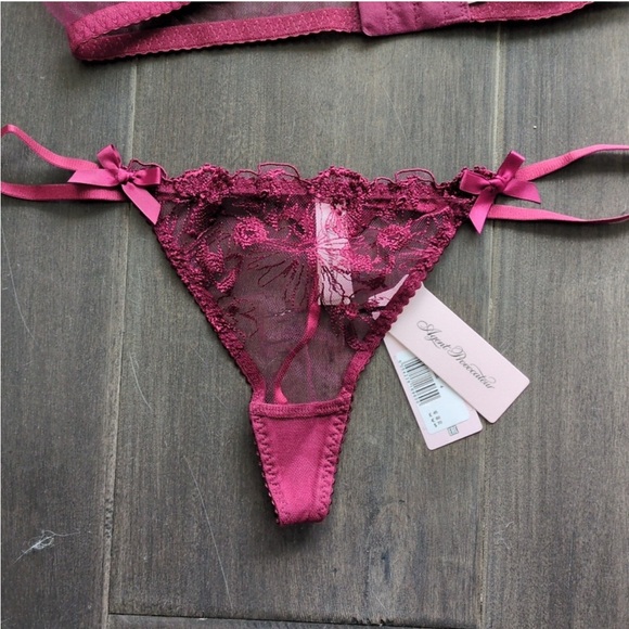 NWT Agent Provocateur Jayce burgundy set bra and thong 36D and 4 large